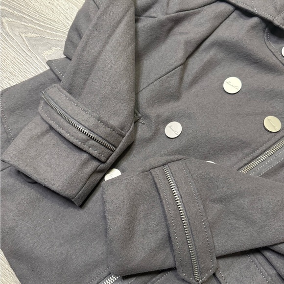 •KENNETH COLE• COAT - Picture 5 of 9
